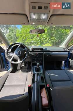 Седан Audi A4 2002 в 
