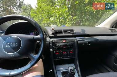 Седан Audi A4 2002 в 