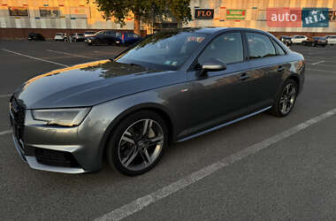Седан Audi A4 2018 в 