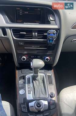 Седан Audi A4 2013 в 
