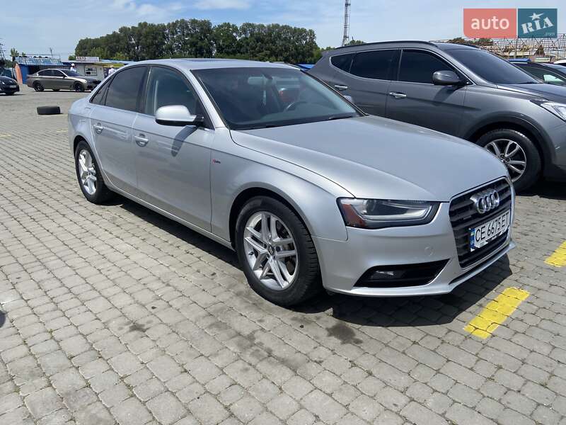 Седан Audi A4 2013 в 