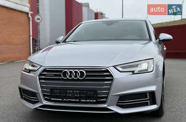 Седан Audi A4 2017 в 