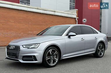 Седан Audi A4 2017 в 