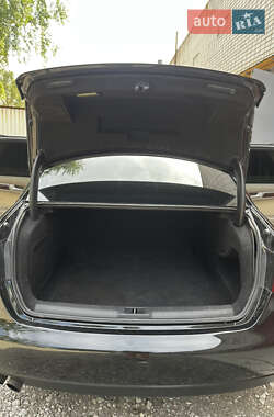 Седан Audi A4 2011 в 