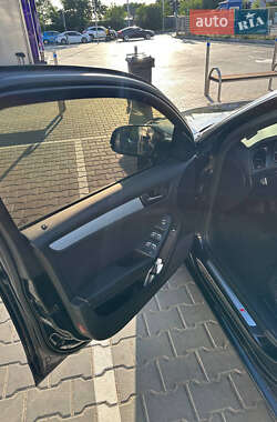 Седан Audi A4 2012 в 