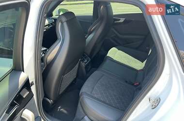 Седан Audi A4 2023 в 