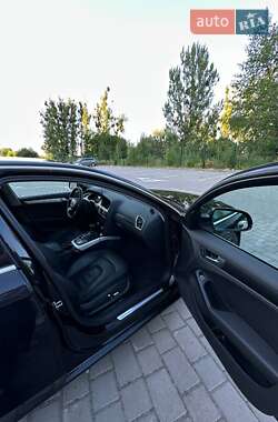Седан Audi A4 2012 в 
