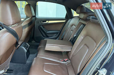 Седан Audi A4 2014 в 