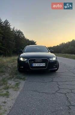 Седан Audi A4 2012 в 