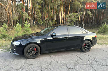 Седан Audi A4 2012 в 