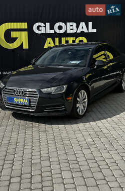Седан Audi A4 2016 в 
