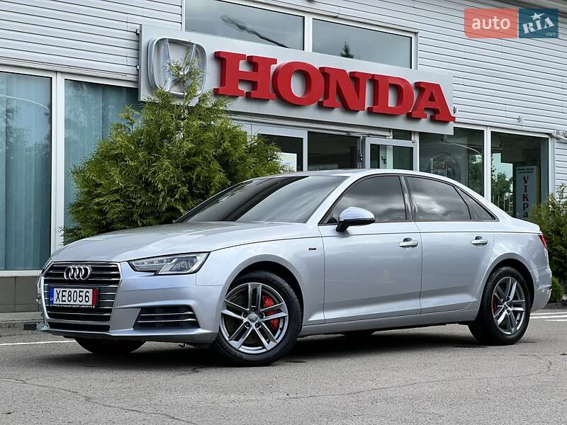 Audi A4 2017