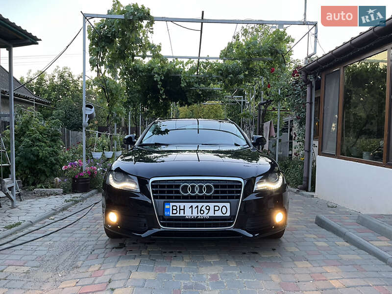 Универсал Audi A4 2008 в Тарутине