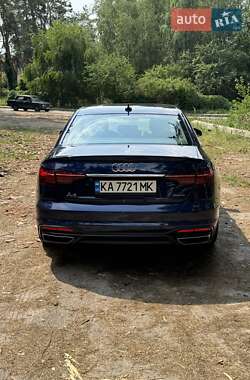 Седан Audi A4 2023 в 
