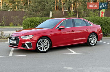 Седан Audi A4 2023 в 