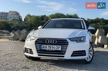 Седан Audi A4 2016 в Кременчуці