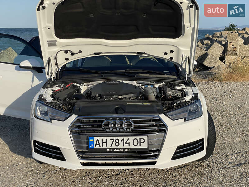Седан Audi A4 2016 в Кременчуге