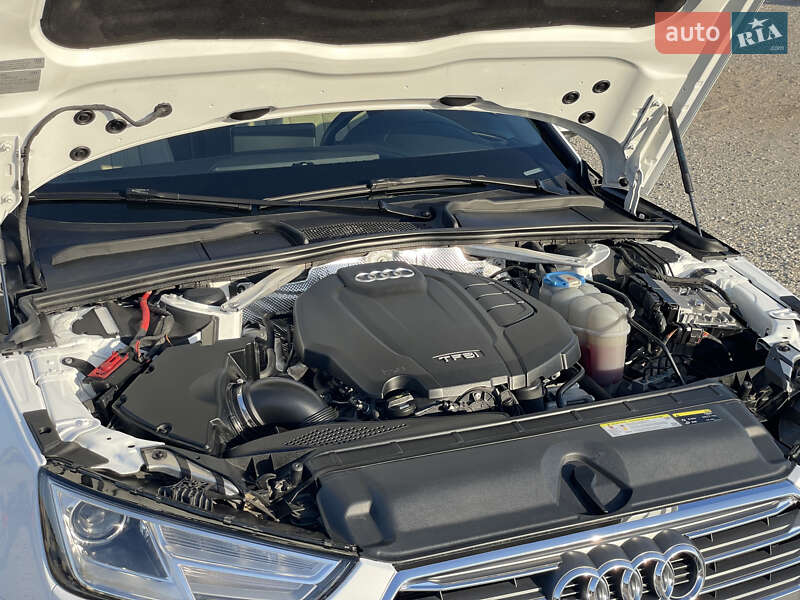 Седан Audi A4 2016 в Кременчуге