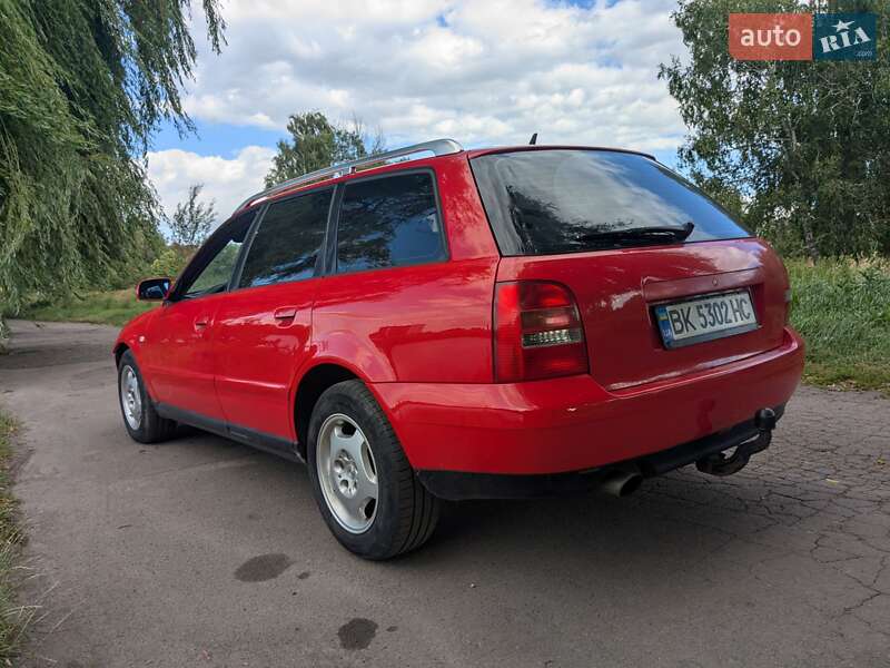 Универсал Audi A4 1999 в Ровно