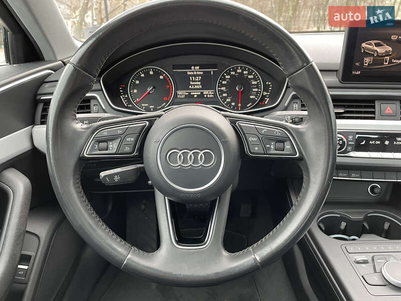 Седан Audi A4 2016 в Киеве