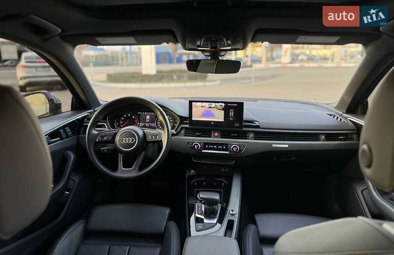 Седан Audi A4 2019 в Рівному