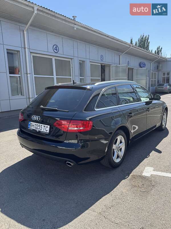 Універсал Audi A4 2009 в Одесі