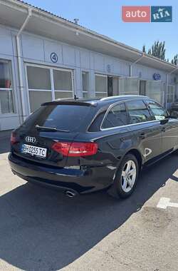 Універсал Audi A4 2009 в 