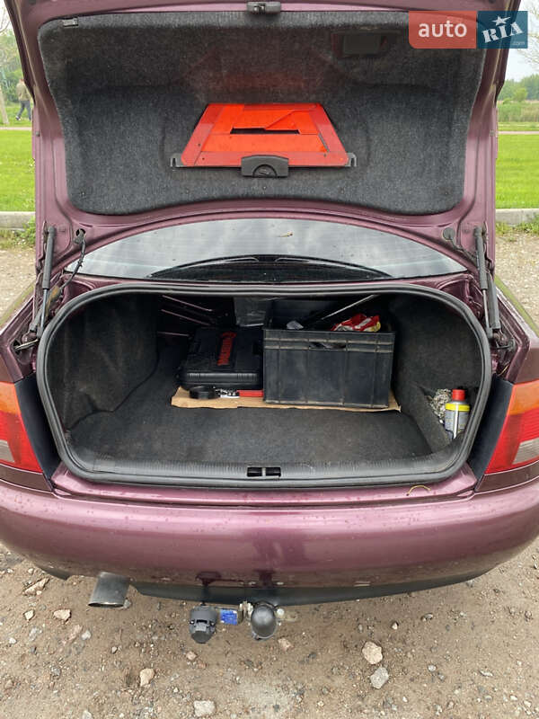 Седан Audi A4 1996 в Ирпене фото 5 Седан Audi A4 1996 в Ирпене