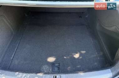 Седан Audi A4 2013 в 