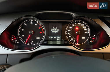 Седан Audi A4 2015 в 