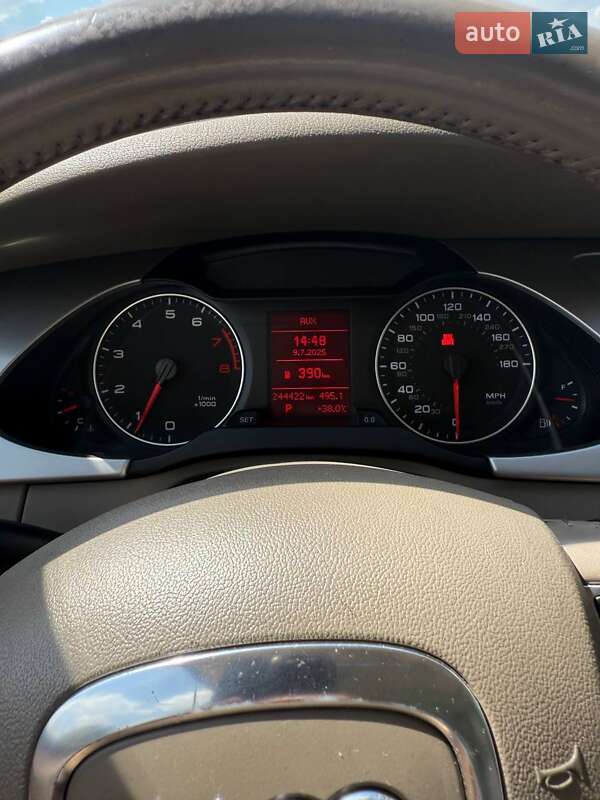 Седан Audi A4 2011 в Кропивницком