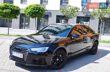 Седан Audi A4 2015 в Запоріжжі