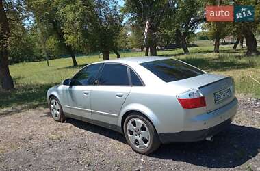 Седан Audi A4 2001 в 