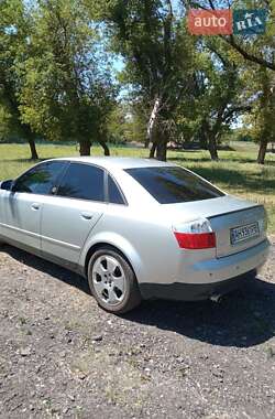 Седан Audi A4 2001 в 