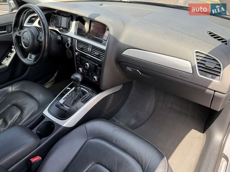 Седан Audi A4 2015 в Києві