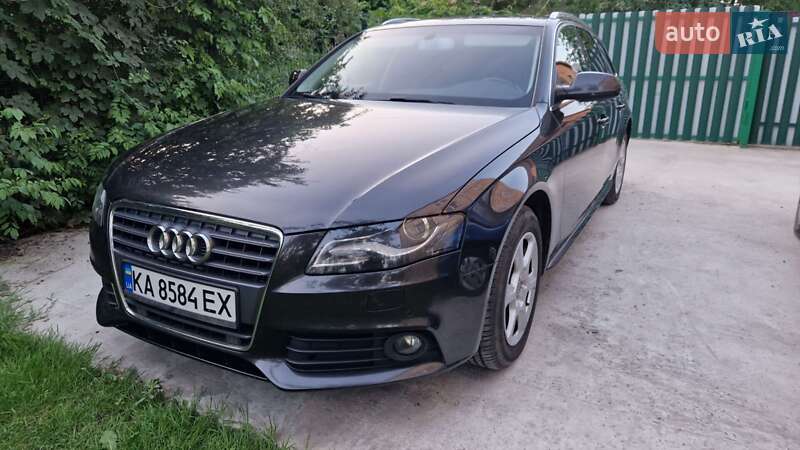 Универсал Audi A4 2010 в Киеве