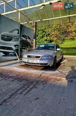 Седан Audi A4 1997 в 