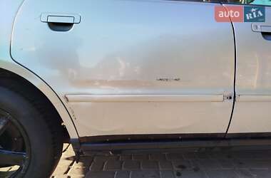 Седан Audi A4 1997 в 