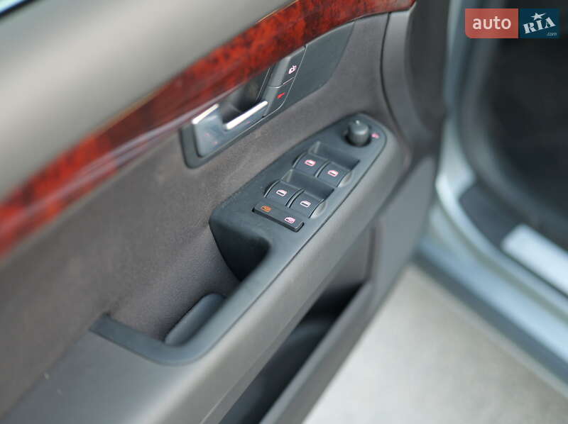 Седан Audi A4 2007 в Запоріжжі