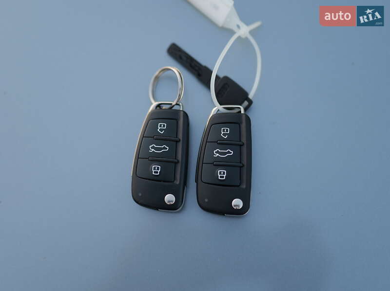 Седан Audi A4 2007 в Запоріжжі