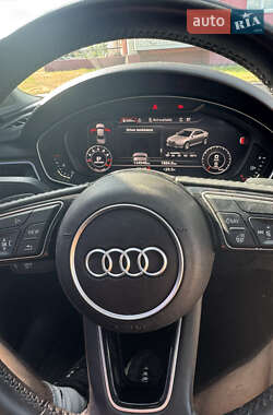 Седан Audi A4 2016 в 