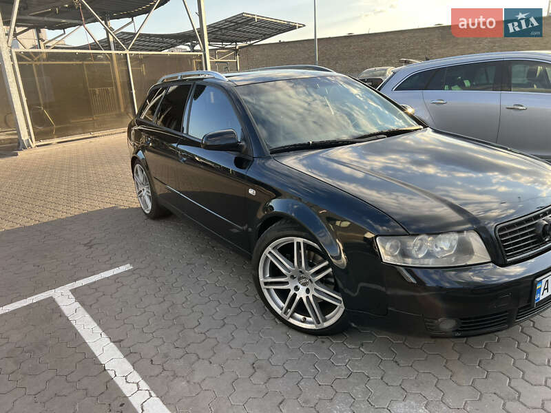 Універсал Audi A4 2001 в Києві