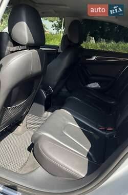 Седан Audi A4 2011 в 