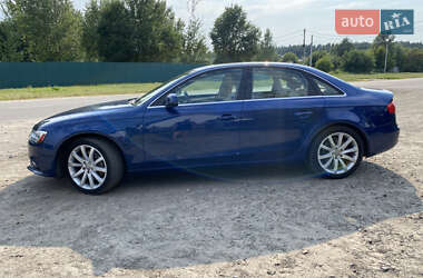 Седан Audi A4 2012 в 