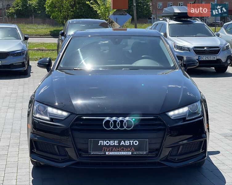 Седан Audi A4 2019 в Львове