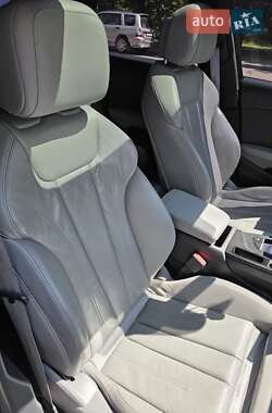 Седан Audi A4 2016 в 