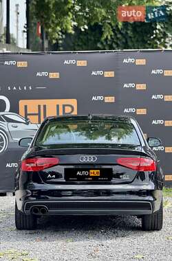 Седан Audi A4 2014 в 