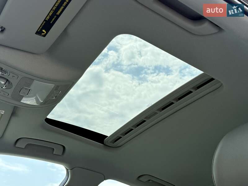 Седан Audi A4 2014 в Харькове