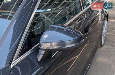 Седан Audi A4 2018 в 