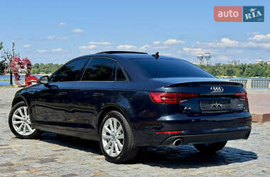 Седан Audi A4 2016 в 